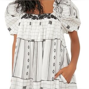 New Women's Free People Jamie Embroidered
Maxi Dress small new.